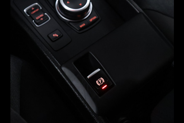 BMW i3 Basis iPerformance 94Ah 33 kWh [ADAPTIVE CRUISE CONTROL, BLUETOOTH TELEFOON, ACHTERUITRIJCAMERA, PDC V+A, BMW LED, STOELVERWARMING, AUTOMATISCHE AIRCO, NIEUWSTAAT]