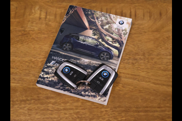BMW i3 Basis iPerformance 94Ah 33 kWh [ADAPTIVE CRUISE CONTROL, BLUETOOTH TELEFOON, ACHTERUITRIJCAMERA, PDC V+A, BMW LED, STOELVERWARMING, AUTOMATISCHE AIRCO, NIEUWSTAAT]