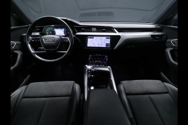 Audi e-tron e-tron 55 quattro advanced 95 kWh [TREKHAAK, SCHUIFKANTELDAK, LUCHTVERING, MEMORY SEATS, ADAPTIVE CRUISE CONTROL, APPLE CARPLAY, ANDROID AUTO, PDC V+A, STOELVERWARMING, NIEUWSTAAT]