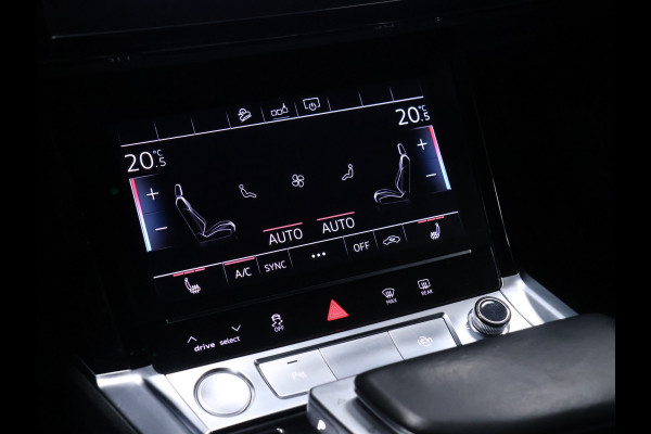 Audi e-tron e-tron 55 quattro advanced 95 kWh [TREKHAAK, SCHUIFKANTELDAK, LUCHTVERING, MEMORY SEATS, ADAPTIVE CRUISE CONTROL, APPLE CARPLAY, ANDROID AUTO, PDC V+A, STOELVERWARMING, NIEUWSTAAT]