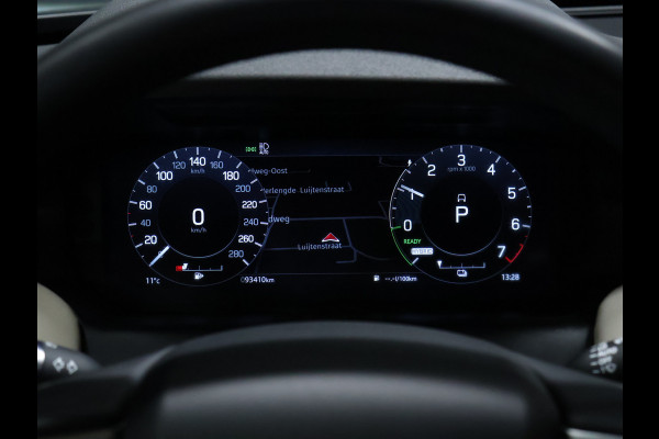 Land Rover Discovery Sport P300e 1.5 R-Dynamic SE *WEEKAANBIEDING* [MEMORY SEATS, APPLE CARPLAY, TREKHAAK AFNEEMBAAR, ANDROID AUTO, CRUISE CONTROL, HUD, 360 CAMERA, PDC V+A, ELEKTRISCHE ACHTERKLEP, NIEUWSTAAT]