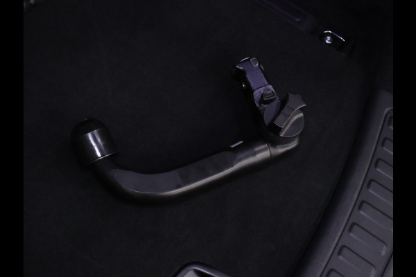 Land Rover Discovery Sport P300e 1.5 R-Dynamic SE *WEEKAANBIEDING* [MEMORY SEATS, APPLE CARPLAY, TREKHAAK AFNEEMBAAR, ANDROID AUTO, CRUISE CONTROL, HUD, 360 CAMERA, PDC V+A, ELEKTRISCHE ACHTERKLEP, NIEUWSTAAT]