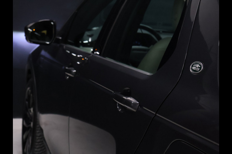 Land Rover Discovery Sport P300e 1.5 R-Dynamic SE *WEEKAANBIEDING* [MEMORY SEATS, APPLE CARPLAY, TREKHAAK AFNEEMBAAR, ANDROID AUTO, CRUISE CONTROL, HUD, 360 CAMERA, PDC V+A, ELEKTRISCHE ACHTERKLEP, NIEUWSTAAT]