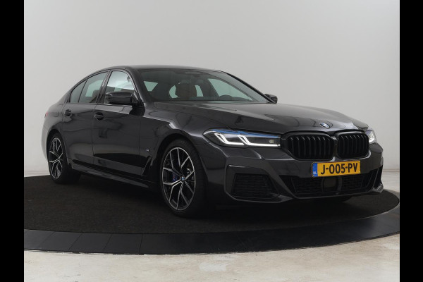 BMW 5 Serie 530i M Sport | Head-Up | Adaptive cruise | Leder | Harman/Kardon | Laserlicht | 360 Camera | Stoelverwarming | Carplay | Navigatie | Sportstoelen | Dodehoek detectie | Stuurverwarming | Live Cockpit