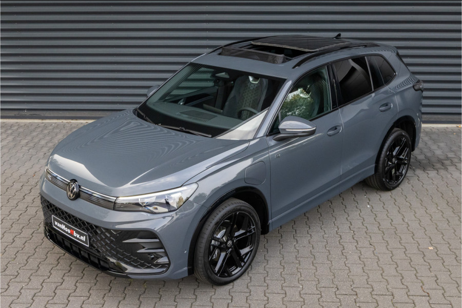 Volkswagen Tiguan 1.5 eHybrid R-Line Pano-20''-Black