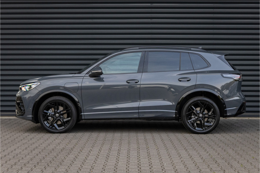 Volkswagen Tiguan 1.5 eHybrid R-Line Pano-20''-Black