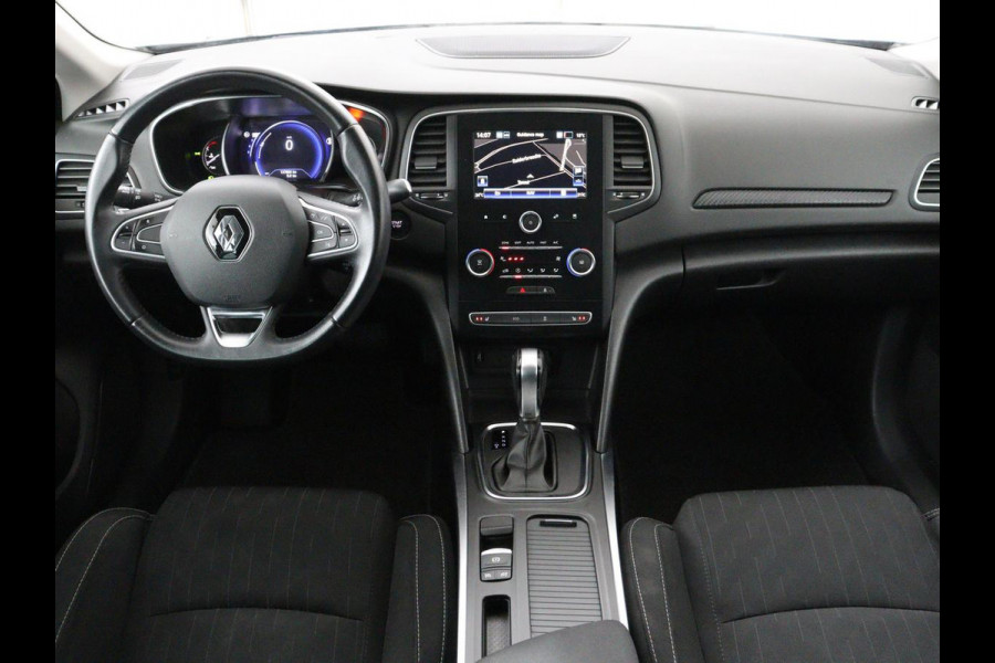Renault Mégane 1.3 TCe Limited | Automaat | Stoelverwarming | Camera | Trekhaak | Navigatie | Keyless | Climate control | Parkeerhulp | Cruise control