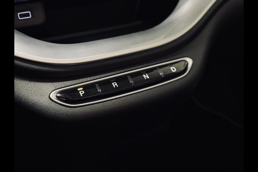 Fiat 500C Icon 42 kWh | LED | Camera | Stoelverw.