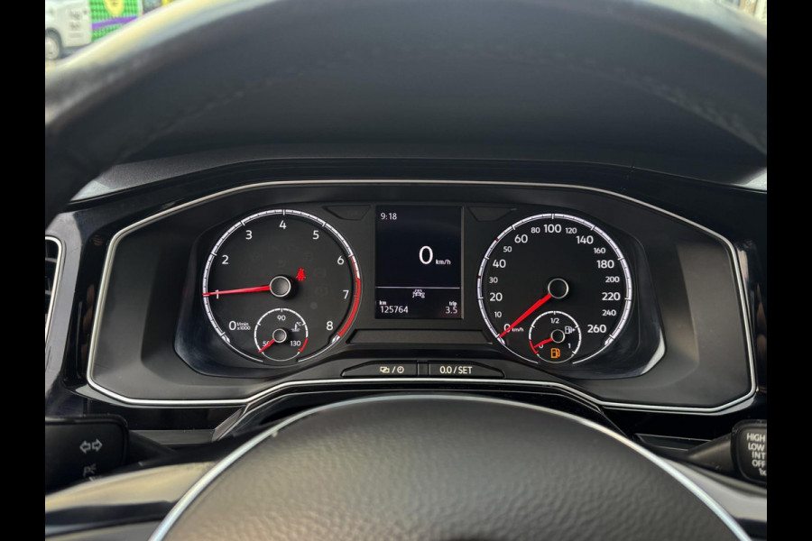 Volkswagen Polo 1.0 TSI Highline - Apple CarPlay / Navigatie Airco I LED I PDC I Sport velgen & interieur I Dealer onderhouden