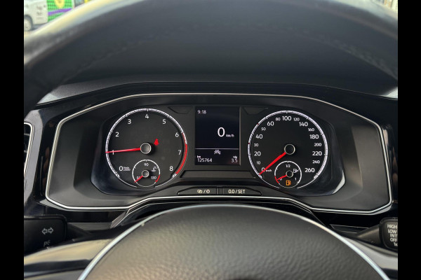 Volkswagen Polo 1.0 TSI Highline - Apple CarPlay / Navigatie Airco I LED I PDC I Sport velgen & interieur I Dealer onderhouden
