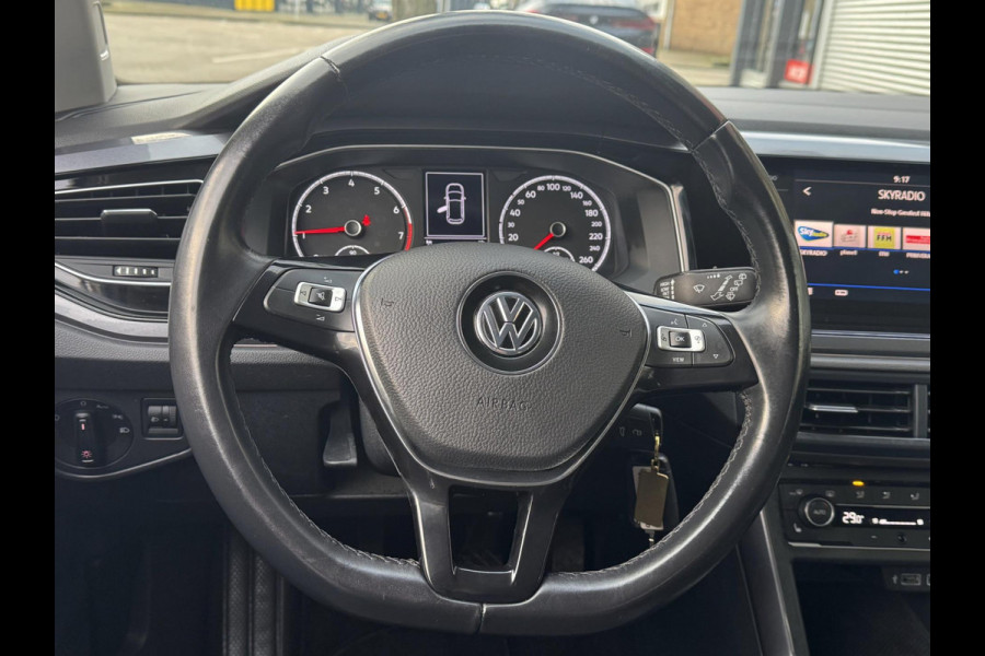 Volkswagen Polo 1.0 TSI Highline - Apple CarPlay / Navigatie Airco I LED I PDC I Sport velgen & interieur I Dealer onderhouden