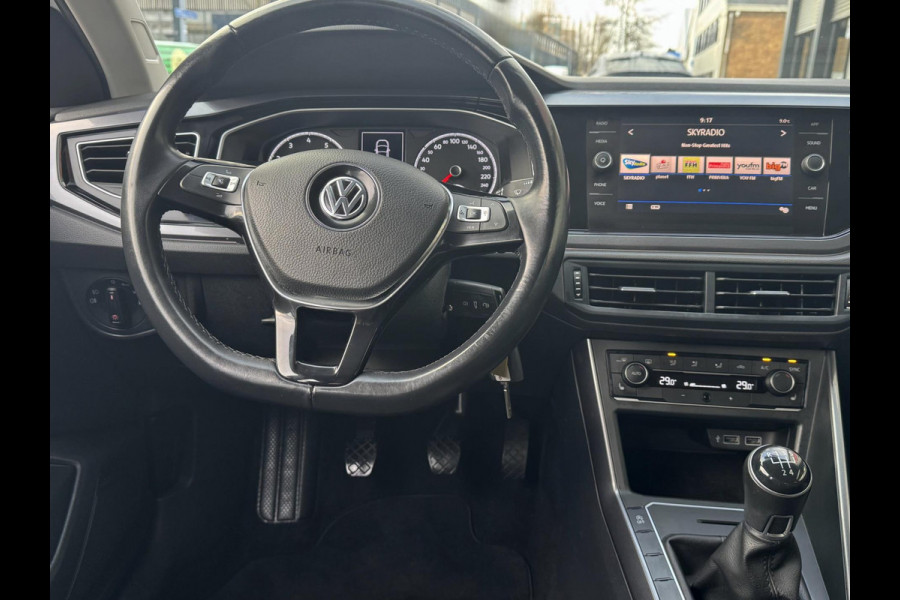 Volkswagen Polo 1.0 TSI Highline - Apple CarPlay / Navigatie Airco I LED I PDC I Sport velgen & interieur I Dealer onderhouden