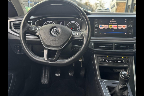 Volkswagen Polo 1.0 TSI Highline - Apple CarPlay / Navigatie Airco I LED I PDC I Sport velgen & interieur I Dealer onderhouden