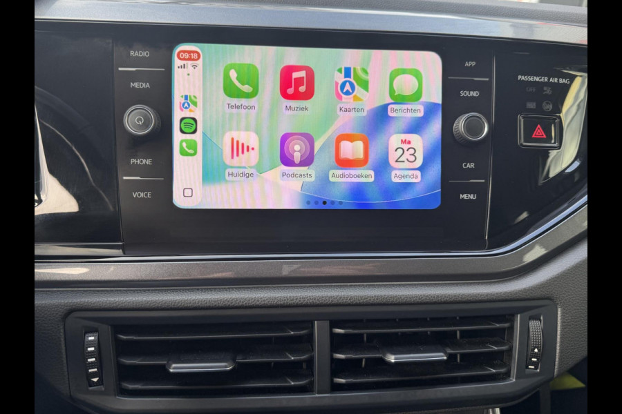 Volkswagen Polo 1.0 TSI Highline - Apple CarPlay / Navigatie Airco I LED I PDC I Sport velgen & interieur I Dealer onderhouden