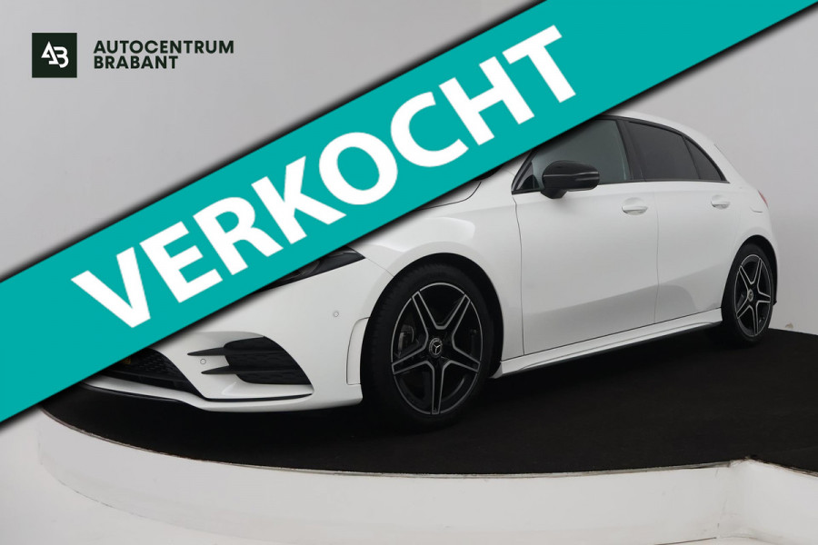 Mercedes-Benz A-Klasse 180 Business Solution AMG (SFEERVERLICHTING, ACHTERUITRIJCAMERA, STOELVERWARMING, NAVIGATIE, SENSOREN)