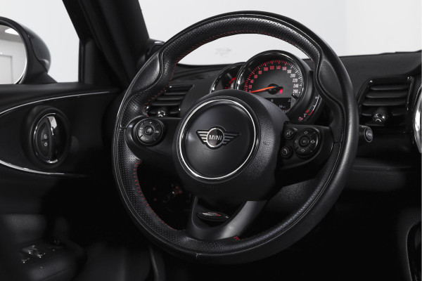 MINI Clubman 1.5 One Chili 100 PK | Cruise | Stoelverw. | Harman/Kardon | PDC | Camera | NAV + App. Connect | ECC | LM 18" |