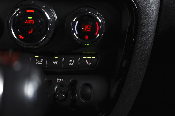 MINI Clubman 1.5 One Chili 100 PK | Cruise | Stoelverw. | Harman/Kardon | PDC | Camera | NAV + App. Connect | ECC | LM 18" |