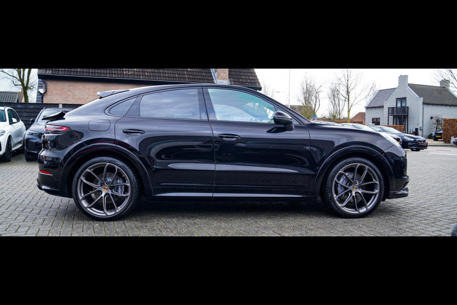 Porsche Cayenne Coupé 3.0 E-Hybrid | Alcantara | Bose | Carbon | HuD | 360 Camera