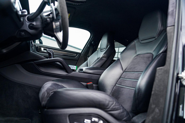 Porsche Cayenne Coupé 3.0 E-Hybrid | Alcantara | Bose | Carbon | HuD | 360 Camera