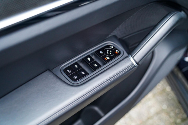 Porsche Cayenne Coupé 3.0 E-Hybrid | Alcantara | Bose | Carbon | HuD | 360 Camera