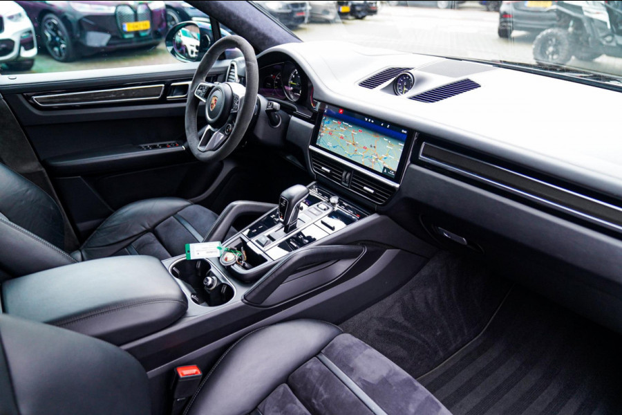 Porsche Cayenne Coupé 3.0 E-Hybrid | Alcantara | Bose | Carbon | HuD | 360 Camera