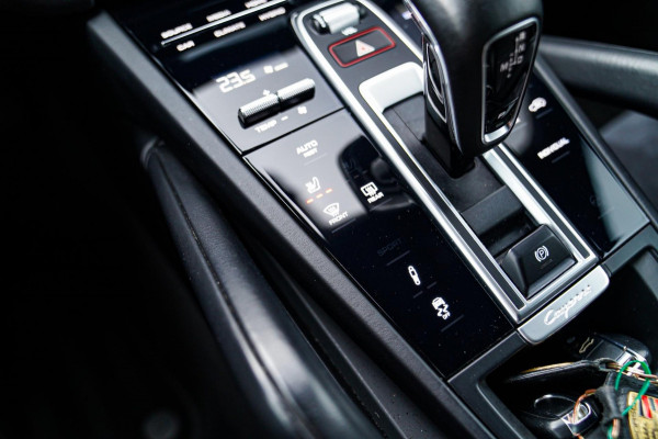 Porsche Cayenne Coupé 3.0 E-Hybrid | Alcantara | Bose | Carbon | HuD | 360 Camera