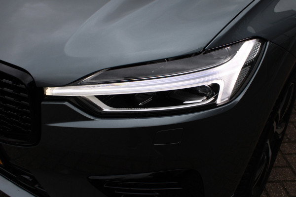 Volvo XC60 2.0 Recharge T6 AWD R-Design | Trekhaak | Adaptieve cruise | Panoramadak | H&K | Winterpack |
