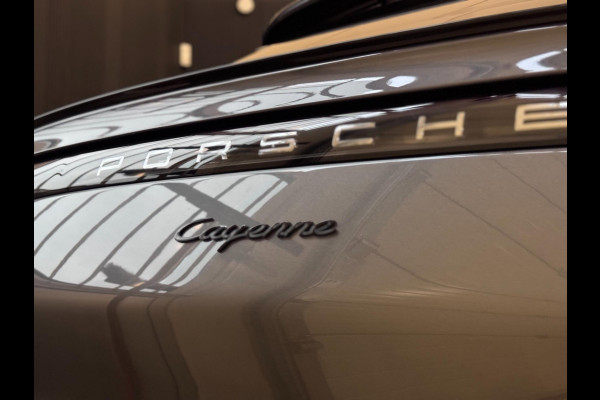 Porsche Cayenne Coupé 3.0 E-Hybrid | ORG. NL | SPORT DESIGN | PANO | TREKHAAK | HUD | SPORT CHRONO | LUCHTVERING