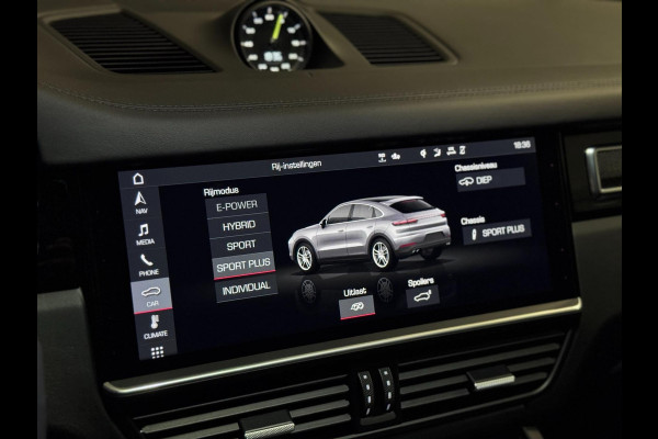 Porsche Cayenne Coupé 3.0 E-Hybrid | ORG. NL | SPORT DESIGN | PANO | TREKHAAK | HUD | SPORT CHRONO | LUCHTVERING