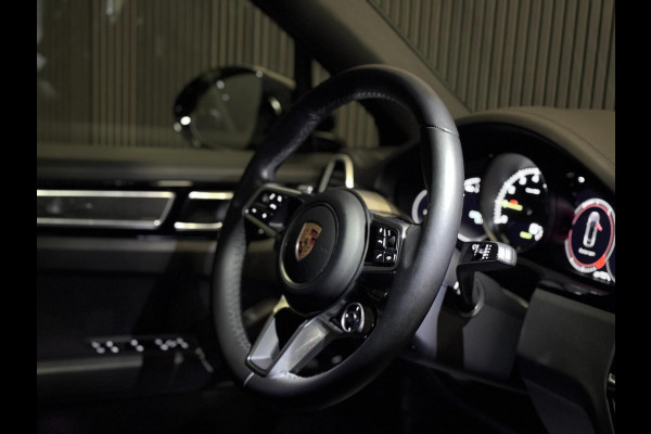 Porsche Cayenne Coupé 3.0 E-Hybrid | ORG. NL | SPORT DESIGN | PANO | TREKHAAK | HUD | SPORT CHRONO | LUCHTVERING