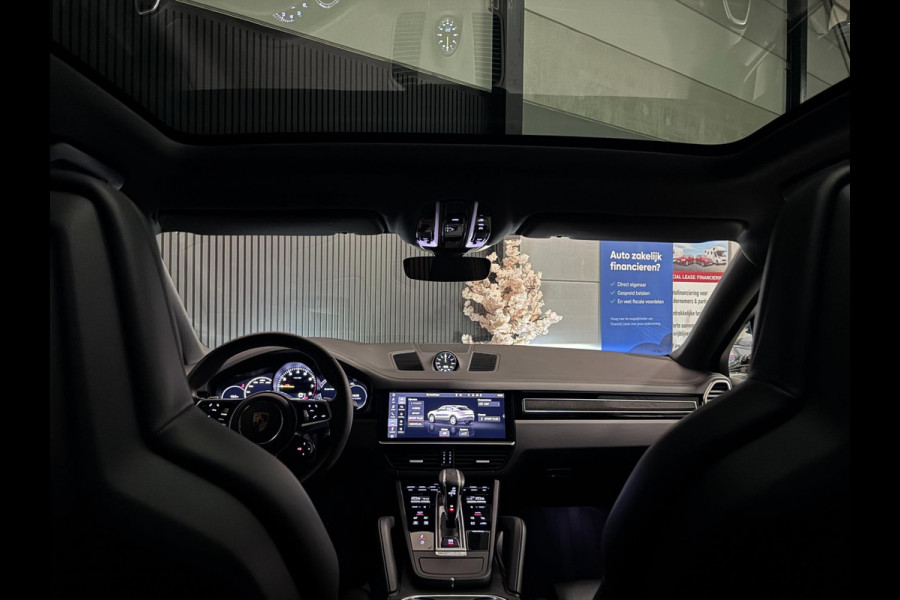 Porsche Cayenne Coupé 3.0 E-Hybrid | ORG. NL | SPORT DESIGN | PANO | TREKHAAK | HUD | SPORT CHRONO | LUCHTVERING