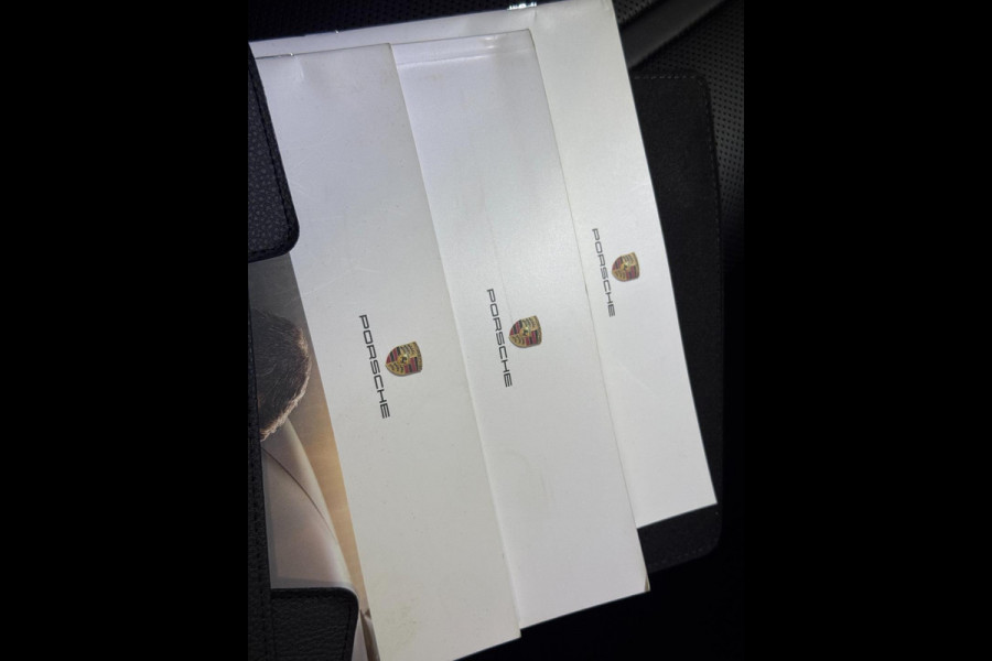 Porsche Cayenne Coupé 3.0 E-Hybrid | ORG. NL | SPORT DESIGN | PANO | TREKHAAK | HUD | SPORT CHRONO | LUCHTVERING