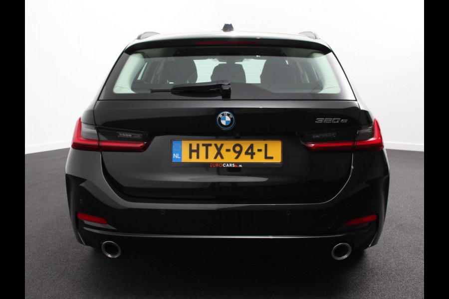 BMW 3 Serie Touring 320e Plug in Hybride | Climate control | Adaptive Cruise Control | Parkeersensoren | Navigatie | LED | Apple Carplay/ Android Auto | Camera