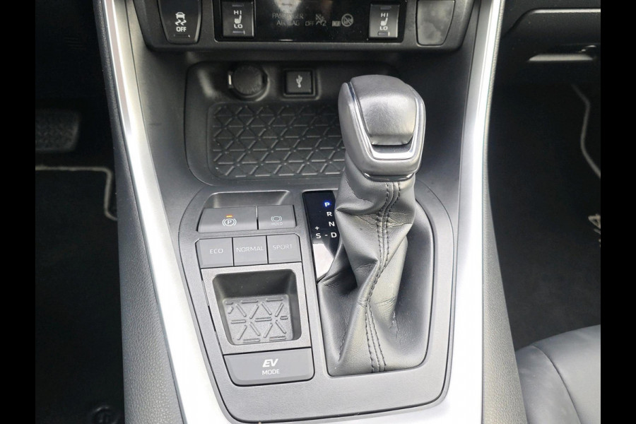 Toyota RAV4 2.5 Hybrid Business Plus | Automaat | JBL | Stoelverwarming | Trekhaak | 360 Camera | Volleder |