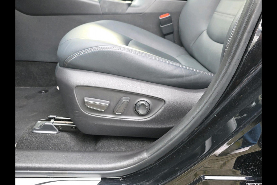 Toyota RAV4 2.5 Hybrid Business Plus | Automaat | JBL | Stoelverwarming | Trekhaak | 360 Camera | Volleder |
