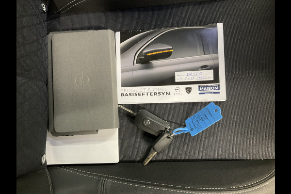 Opel Corsa 1.2 100 pk Turbo GS Line Panoramadak, Climate Control, Cruise Control, Camera, Winter Pakket