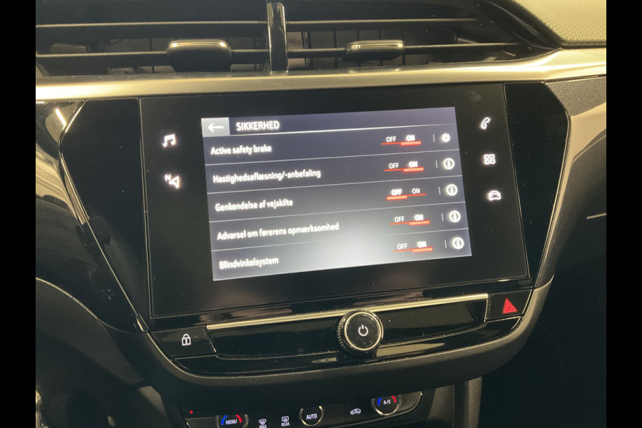 Opel Corsa 1.2 100 pk Turbo GS Line Panoramadak, Climate Control, Cruise Control, Camera, Winter Pakket