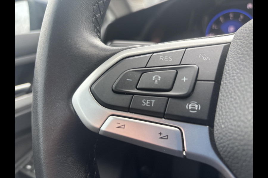 Volkswagen Golf Variant 1.0 TSI Life Business 110PK | Adaptieve Cruise | CarPlay | Stoelverwarming | Elektr. Stoel | Camera