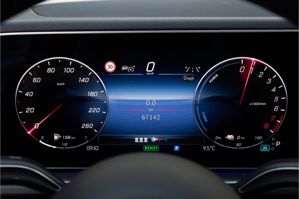 Mercedes-Benz GLE 400 e 4MATIC AMG Line Premium Manufaktur Alpin Grijs, Pano, Luchtvering, Trekhaak