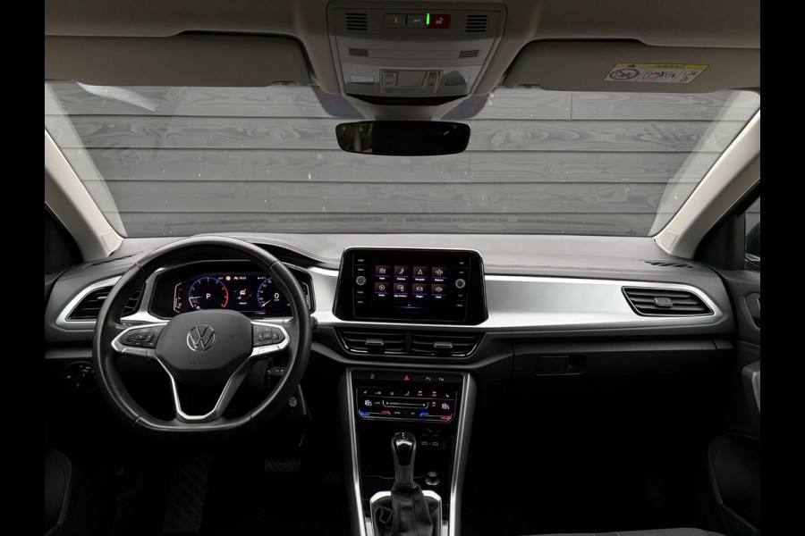 Volkswagen T-Roc 1.5 TSI Life - ACC l Apple Cplay l Camera l Navigatie