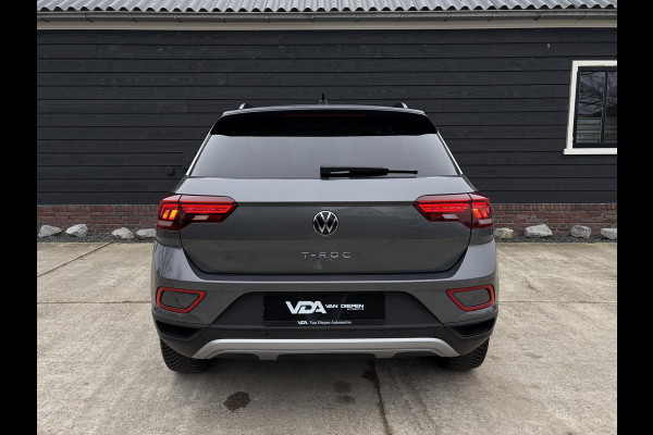Volkswagen T-Roc 1.5 TSI Life - ACC l Apple Cplay l Camera l Navigatie