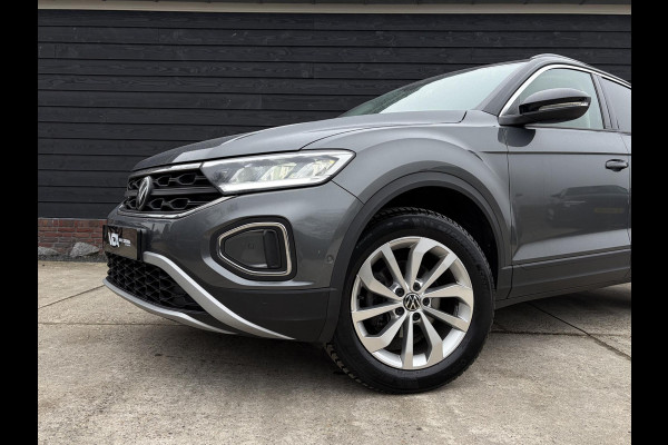Volkswagen T-Roc 1.5 TSI Life - ACC l Apple Cplay l Camera l Navigatie