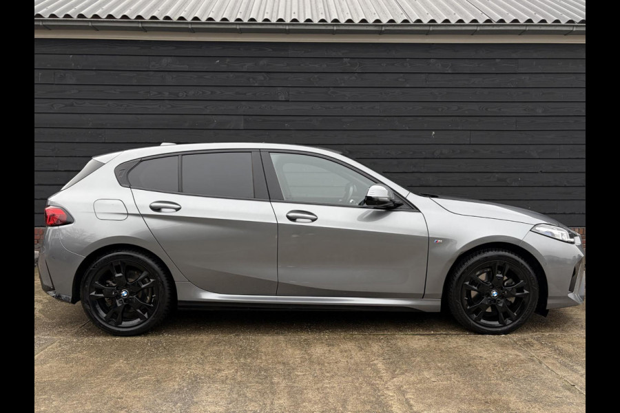 BMW 1-serie 120i M Sport Design Edition - Panorama l H/Kardon l 360cam l HUD l Memory