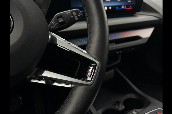 BMW 1-serie 120i M Sport Design Edition - Panorama l H/Kardon l 360cam l HUD l Memory