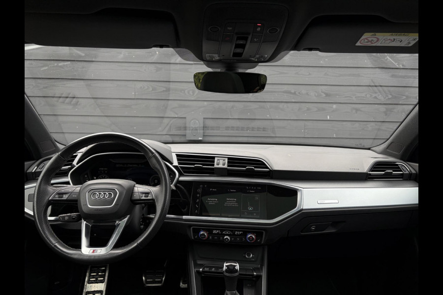 Audi Q3 45 TFSI e S edition - 3x S-Line l Panorama l Camera l Memory l Apple carplay l ACC