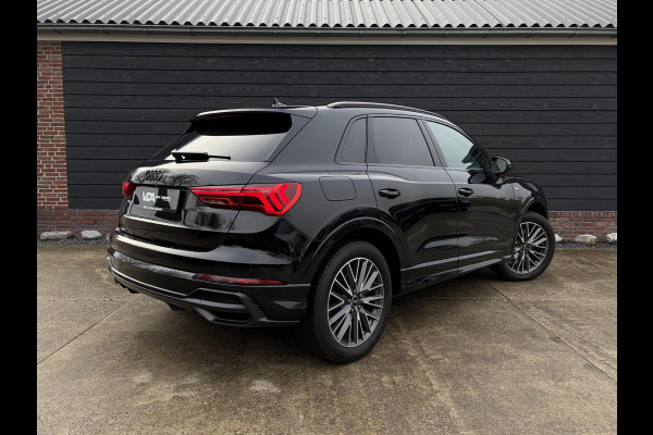 Audi Q3 45 TFSI e S edition - 3x S-Line l Panorama l Camera l Memory l Apple carplay l ACC