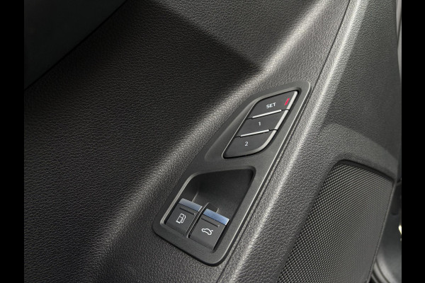 Audi Q3 45 TFSI e S edition - 3x S-Line l Panorama l Camera l Memory l Apple carplay l ACC