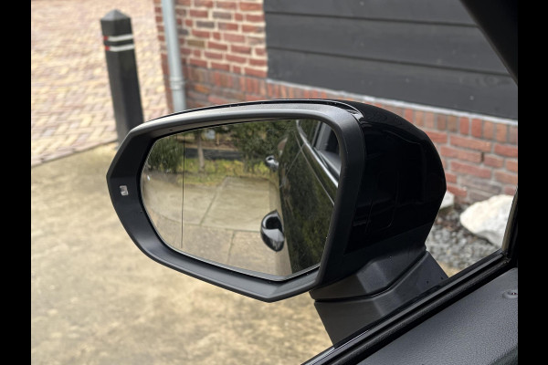 Audi Q3 45 TFSI e S edition - 3x S-Line l Panorama l Camera l Memory l Apple carplay l ACC