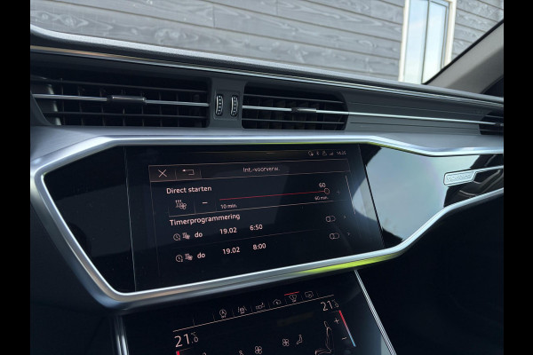 Audi A6 Avant 45 TFSI quattro Design Pro Line Plus - S-Line l Panorama l Massage l HUD l 360c l B&O l Trekhaak