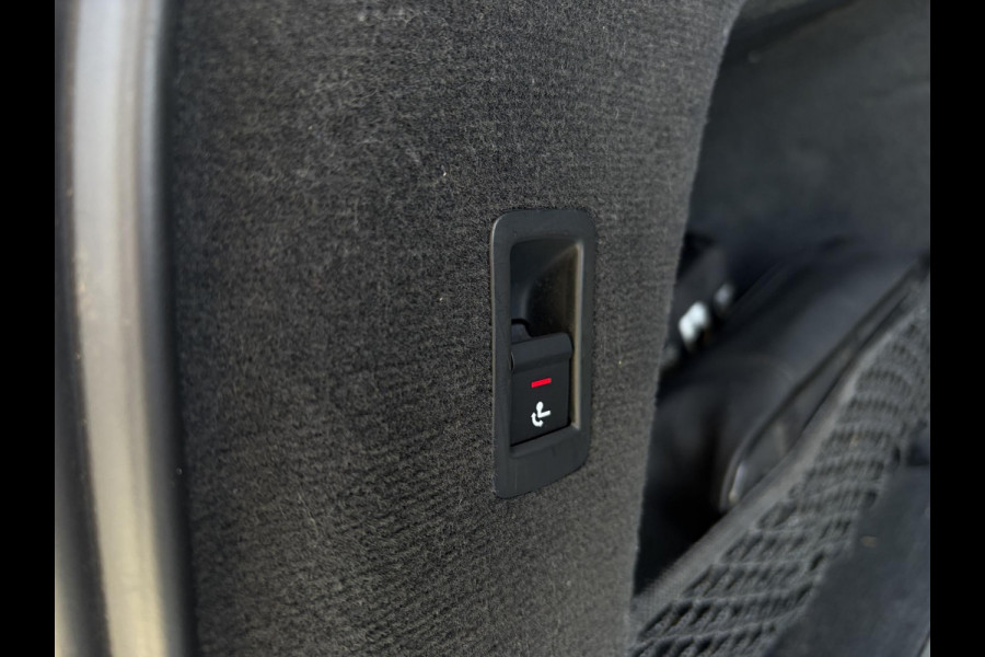 Audi A6 Avant 45 TFSI quattro Design Pro Line Plus - S-Line l Panorama l Massage l HUD l 360c l B&O l Trekhaak